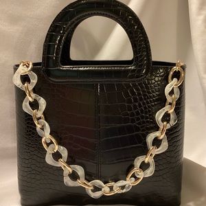 Gianni Bini bucket-style black bag New w/o tags